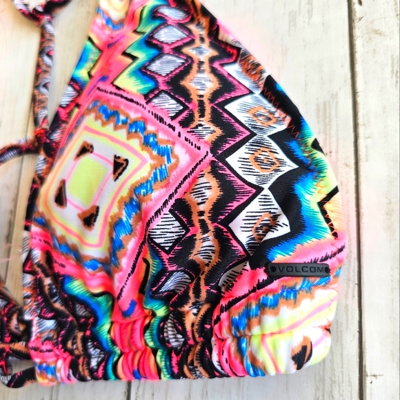 Volcom Swim Bikini Halter Strappy Top T-back detail Geometric Aztec Tribal Print - Picture 5 of 7